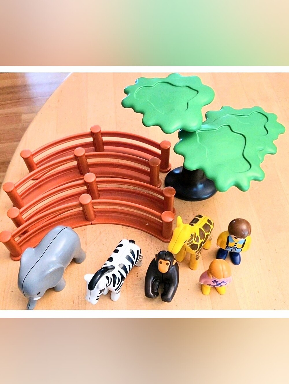 Playmobil 1.2.3 6742 ZOO Chimpanzee Giraffe Zebra Elephant Dad Girl Kid  Set - Picture 3 of 3